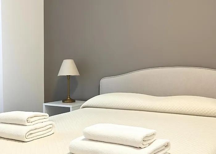 Appartamento Firenze Careggi Con Parcheggio